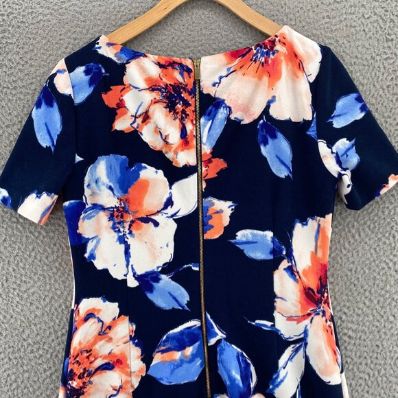 Tahari Dress Womens 6 Blue Multi Floral Shift Short Sleeve Stretch Career Work - Picture 3 of 9